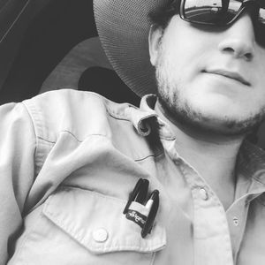 Meet your Posher, Johnathan